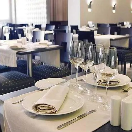 Attica21 Coruna 酒店 4*