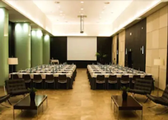 Hotel Attica21 Coruna 4*