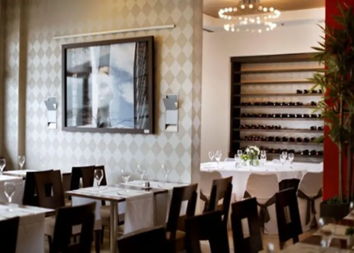 Attica21 Coruna 4* A Coruña