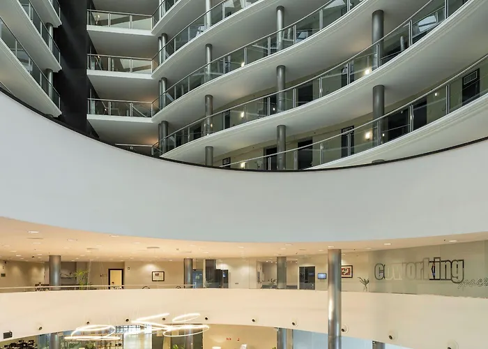 Attica21 Coruna 酒店 4*